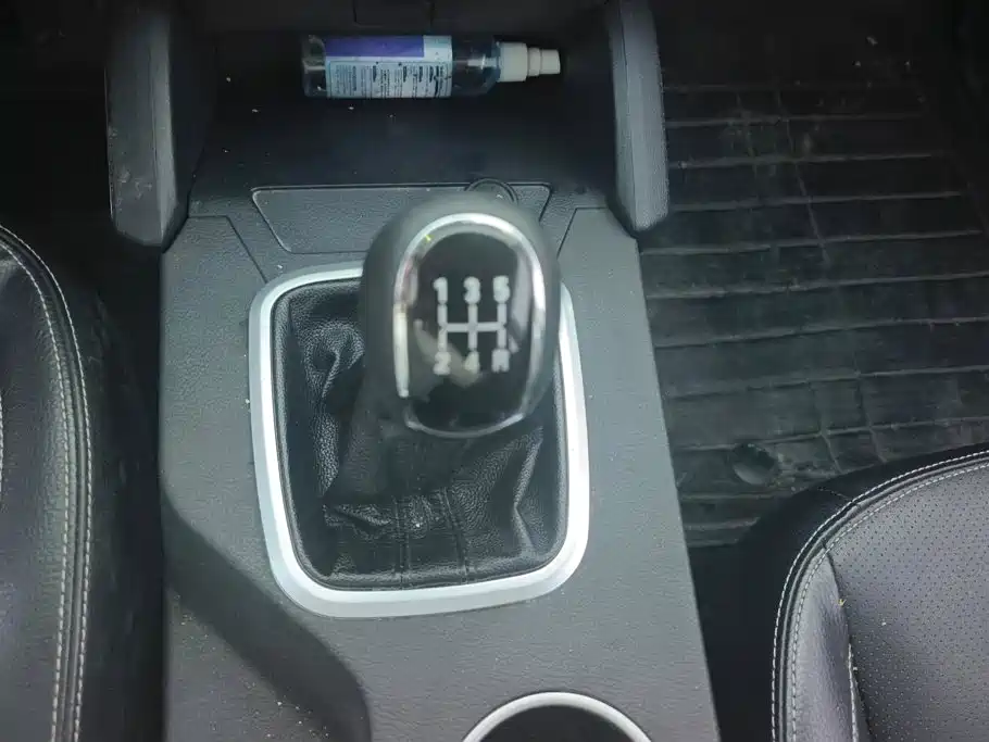 Geely Vision X6 — миниатюра 16