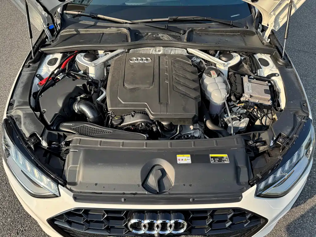 Audi A4L — миниатюра 10