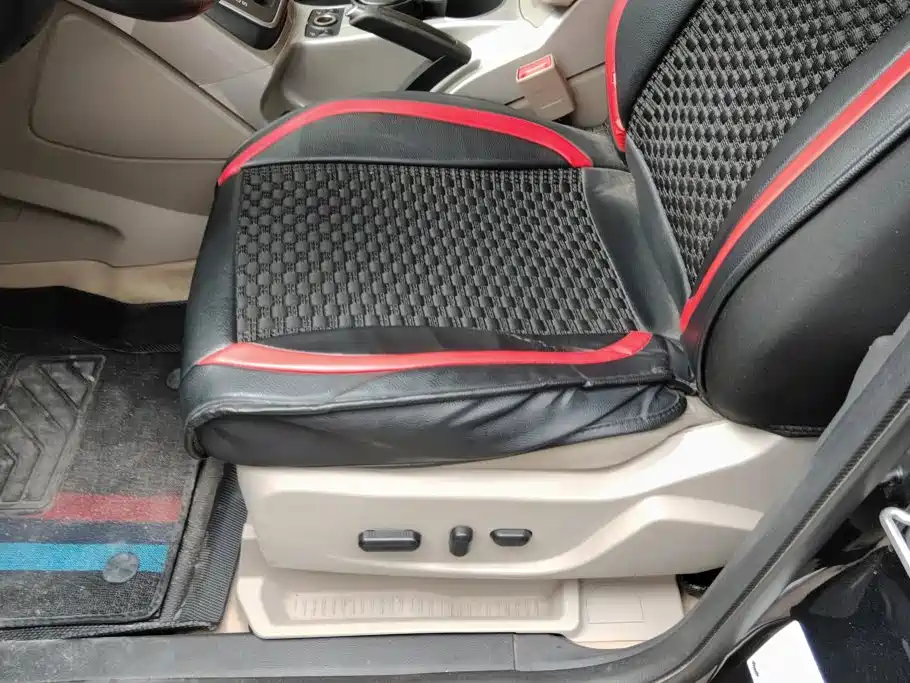 Ford Kuga — миниатюра 9