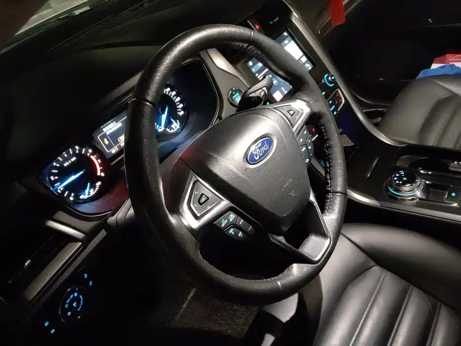 Ford Mondeo — миниатюра 15