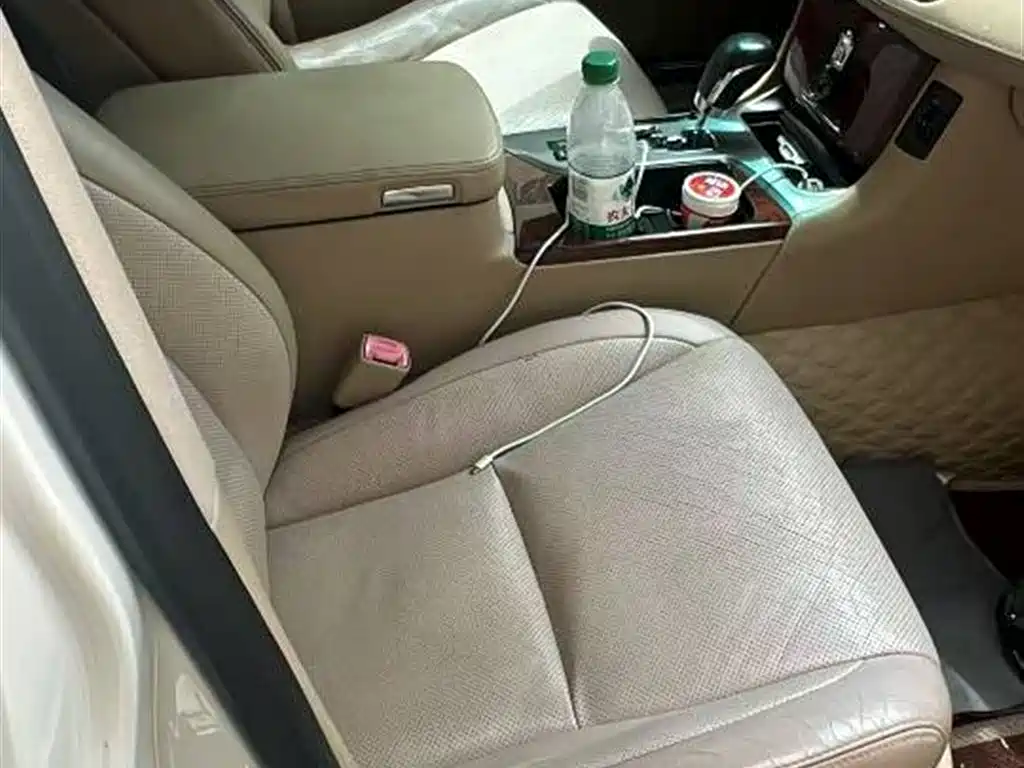 Toyota Crown 2012 2.5L Royal