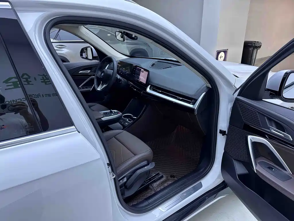 BMW X1 — миниатюра 14
