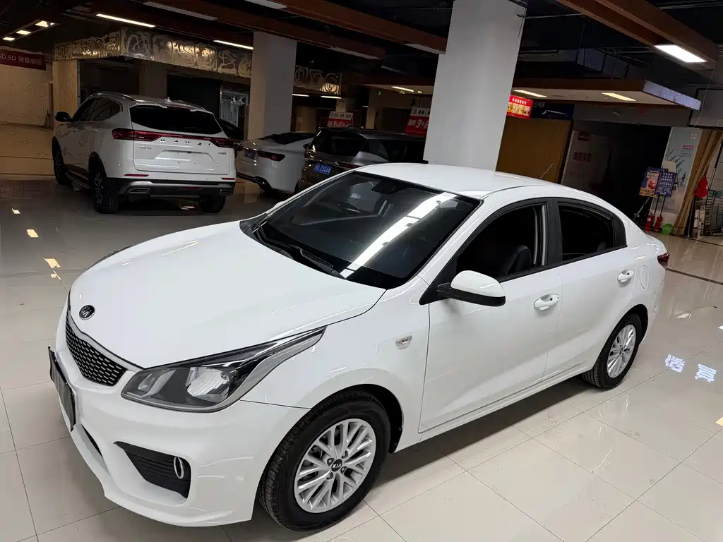 Kia K2 — миниатюра 7