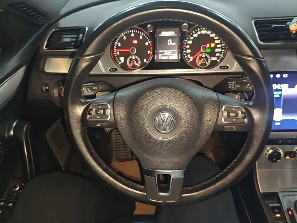 Volkswagen CC — миниатюра 11