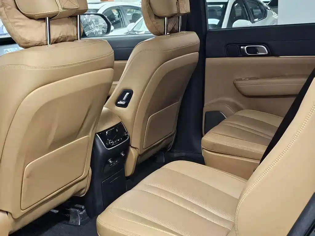 Li Auto Li ONE — миниатюра 9