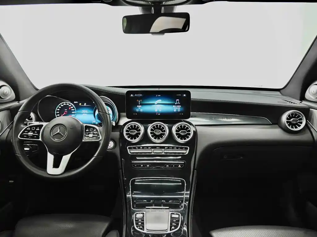 Mercedes-Benz GLC — миниатюра 6