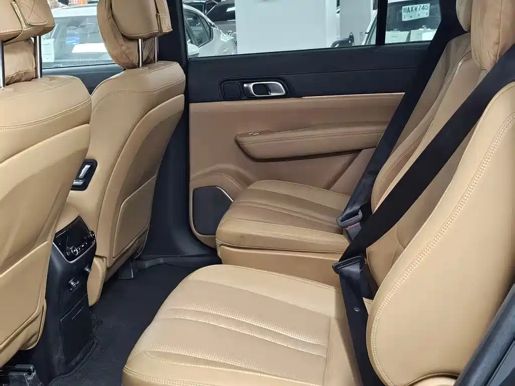 Li Auto Li ONE — миниатюра 10