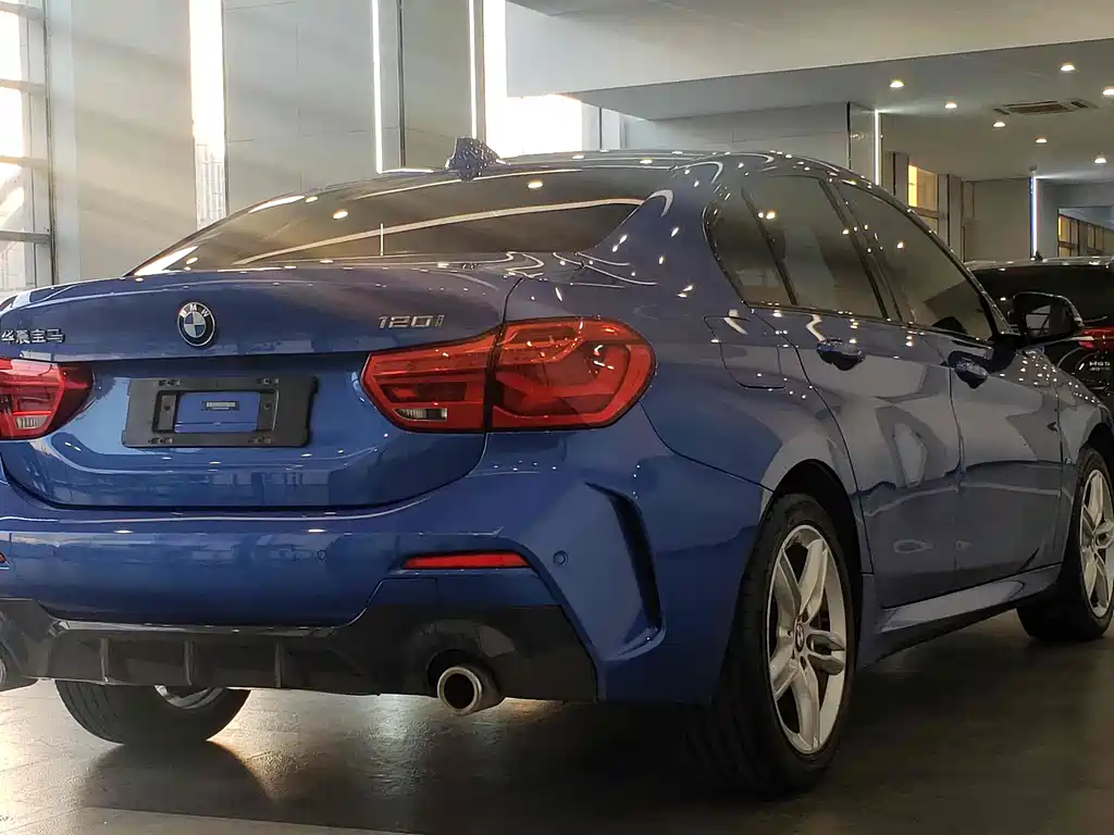 BMW 1 Series — миниатюра 8