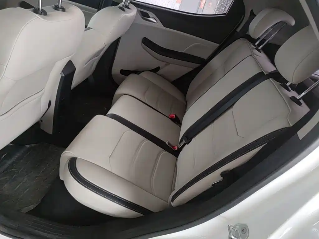 BYD Yuan Pro — миниатюра 17