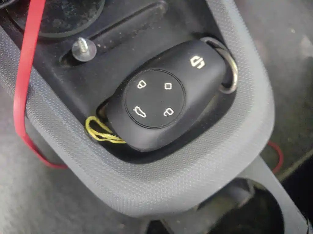 Leapmotor Leapmotor T03 — миниатюра 12