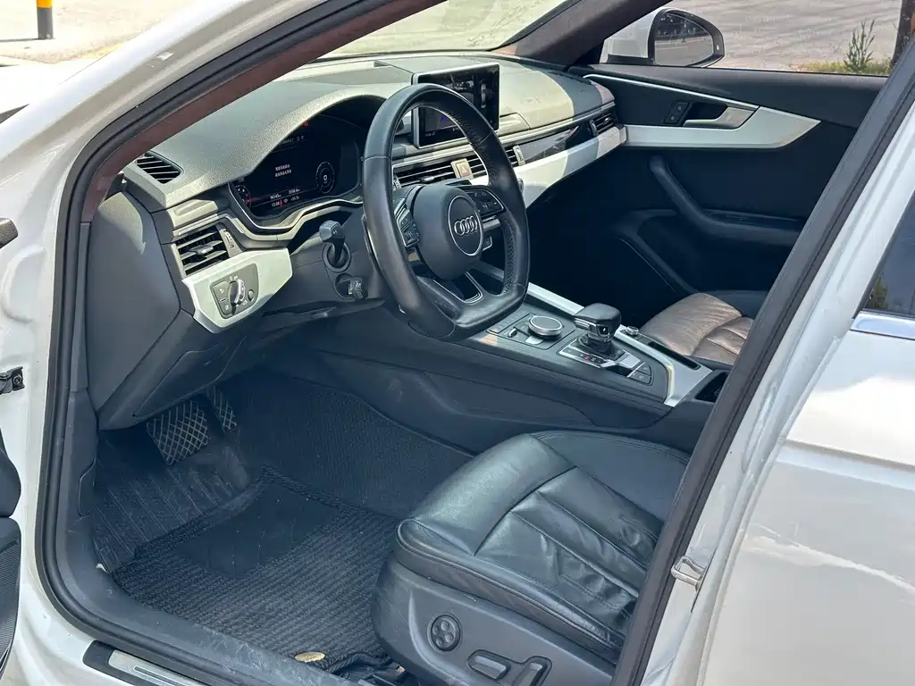 Audi A4L — миниатюра 7