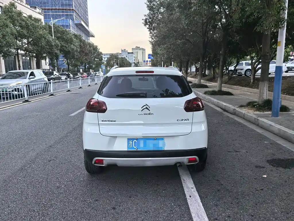 Citroen C3-XR — миниатюра 5