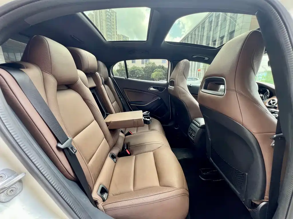 Mercedes-Benz GLA GLA 260 4MATIC Sport Type, фото 24
