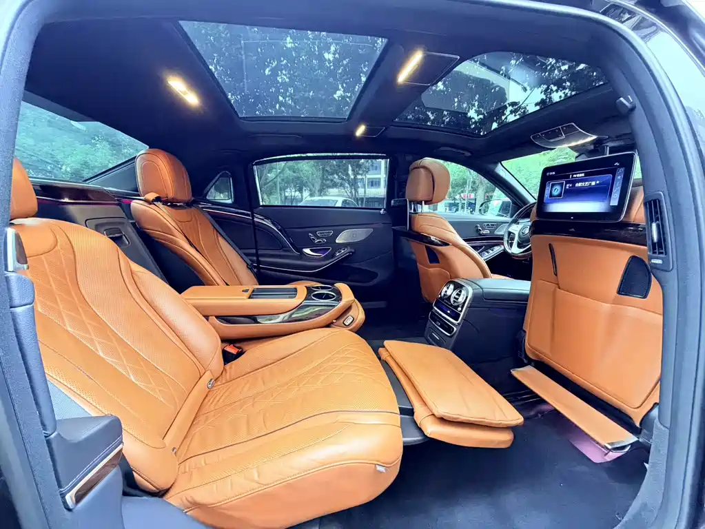 Mercedes-Benz S-Class — миниатюра 6