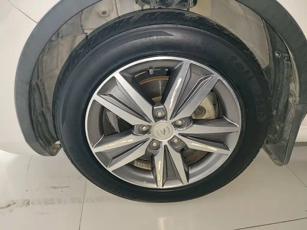 Changan Eado XT — миниатюра 23