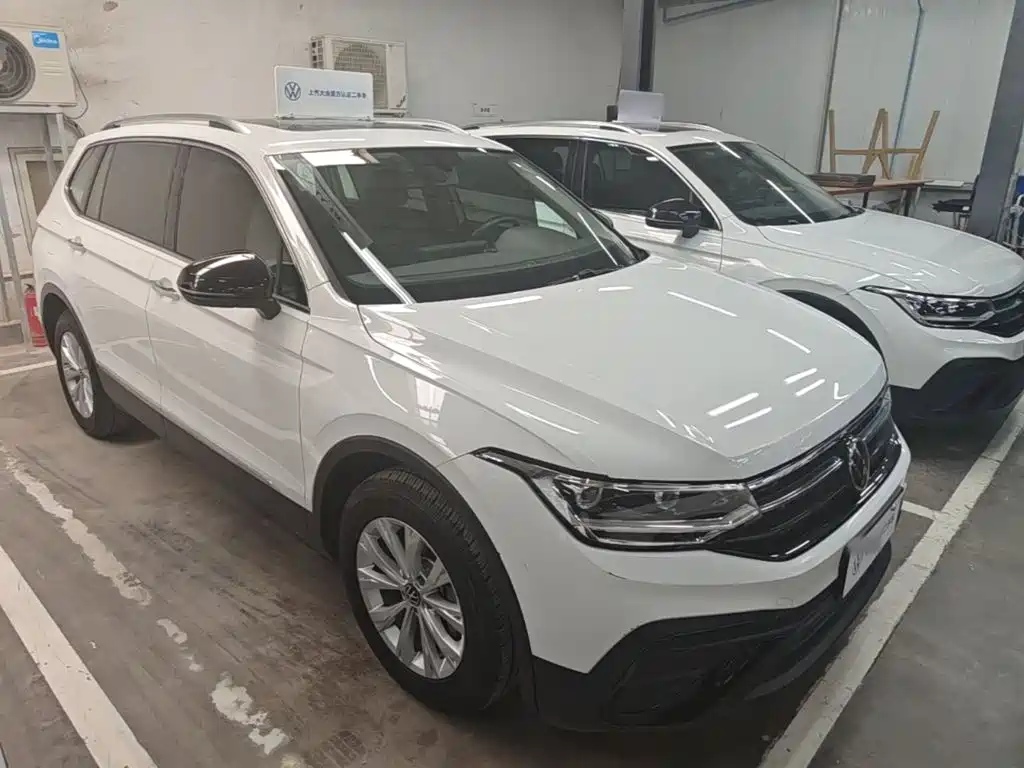 Volkswagen Tiguan L — миниатюра 4