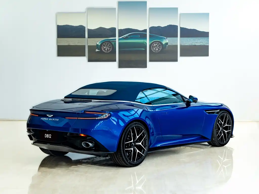 Aston Martin DB12 2025 4.0T V8 Volante