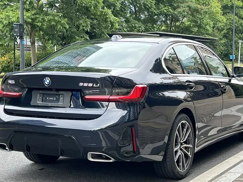 BMW 3 Series 3 2026 325Li M Sport