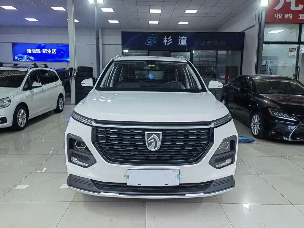 Baojun 530 — миниатюра 2