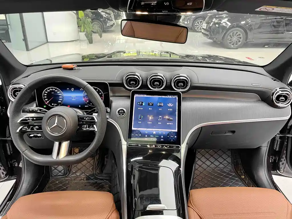 Mercedes-Benz GLC — миниатюра 4