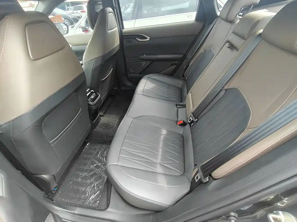 Changan Eado — миниатюра 9