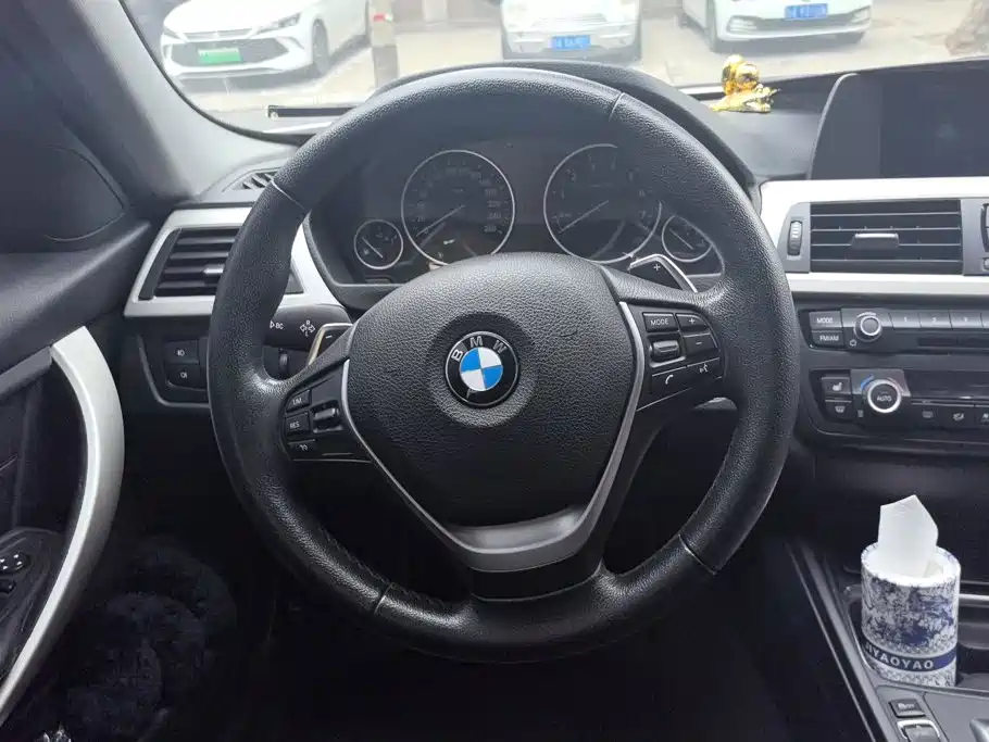 BMW 3 Series — миниатюра 15