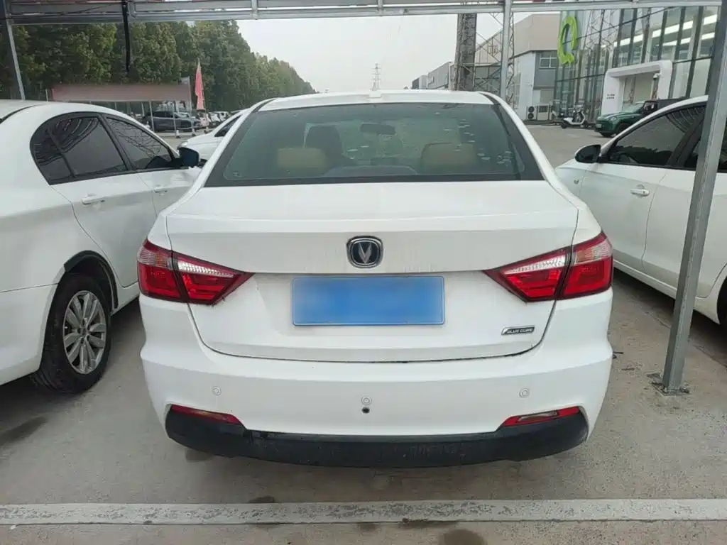 Changan V7 — миниатюра 6