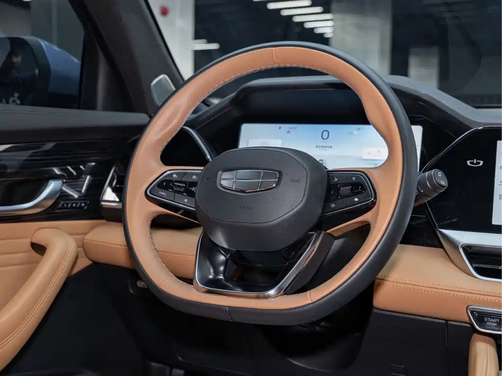 Geely Xingyue L EREV — миниатюра 19