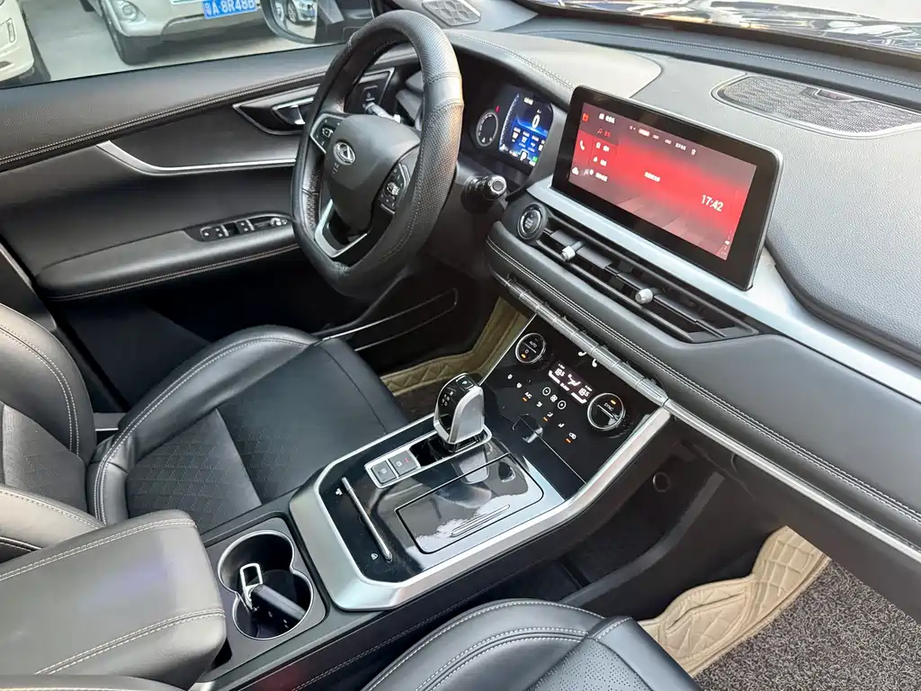 Chery Tiggo 8 — миниатюра 12