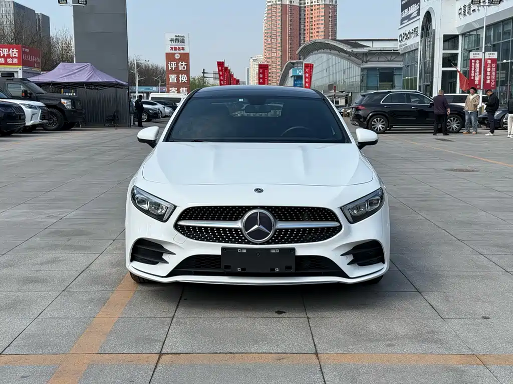 Mercedes-Benz A-Class A 2019 A 200 L Sport
