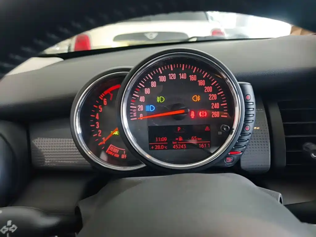 MINI Mini — миниатюра 12