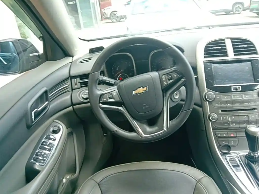 Chevrolet Malibu — миниатюра 15