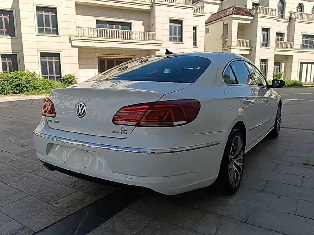 Volkswagen CC — миниатюра 5