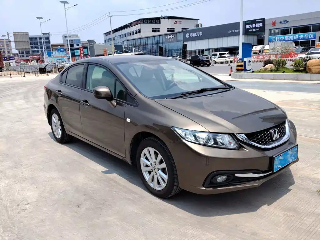 Honda Civic 1.8L Auto Classic Edition, фото 3