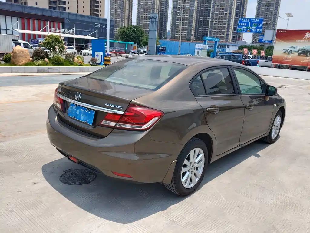 Honda Civic 1.8L Auto Classic Edition, фото 6