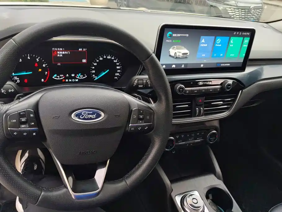 Ford Focus Active — миниатюра 12