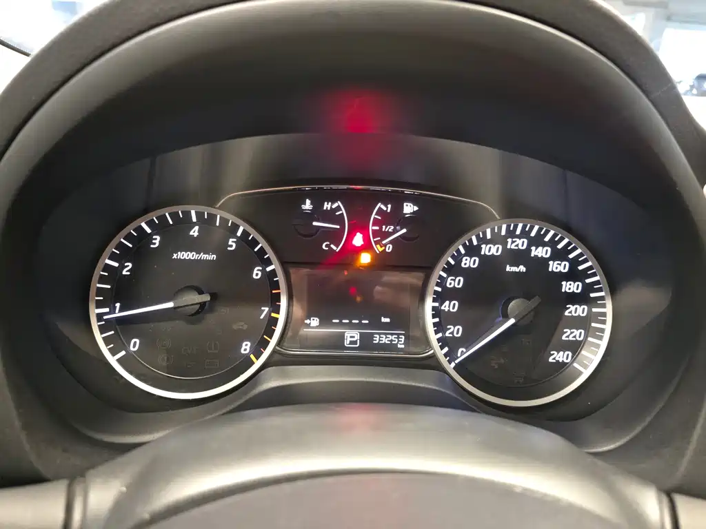 Nissan Sylphy — миниатюра 6