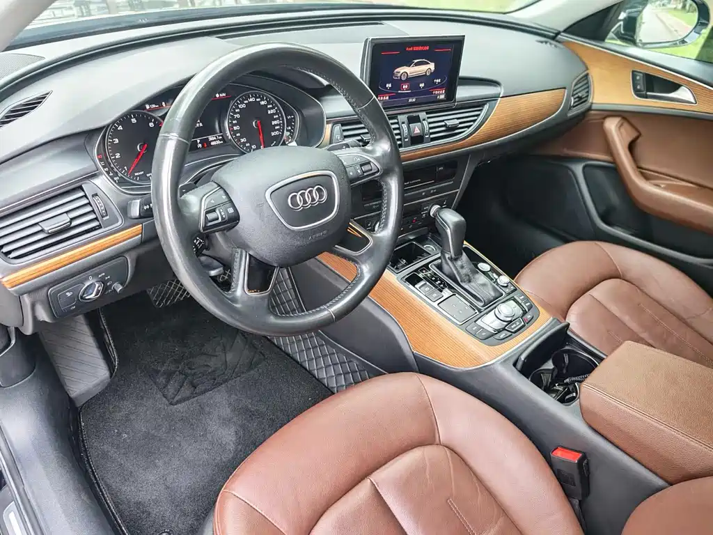 Audi A6L — миниатюра 10
