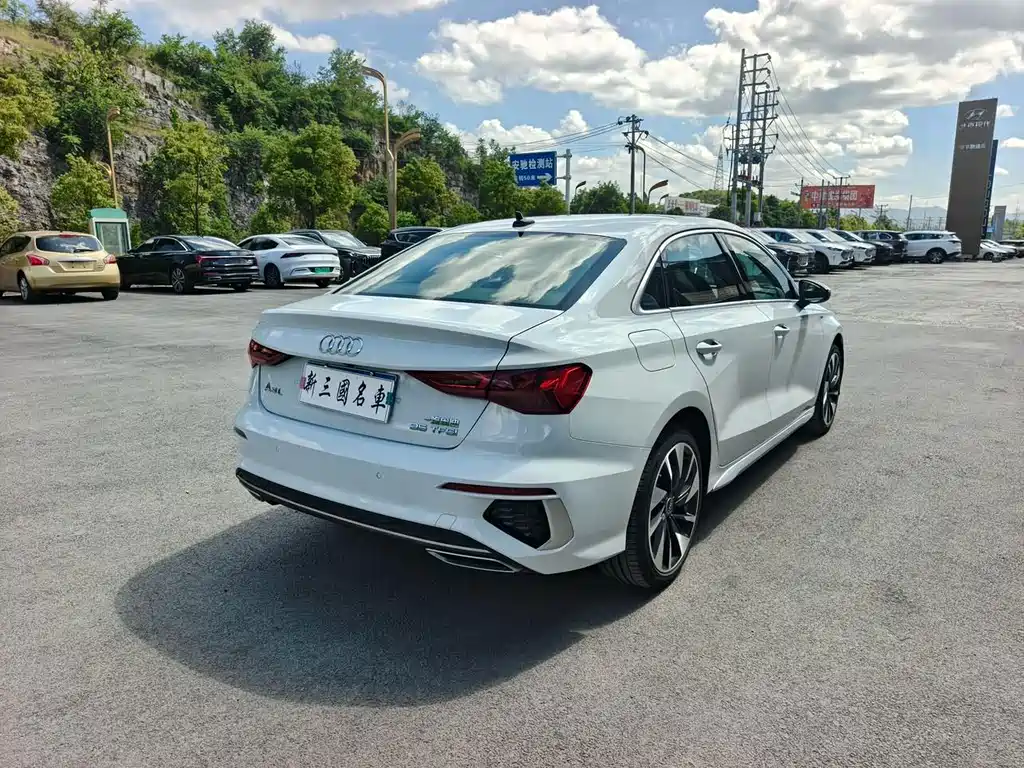 Audi A3 — миниатюра 5