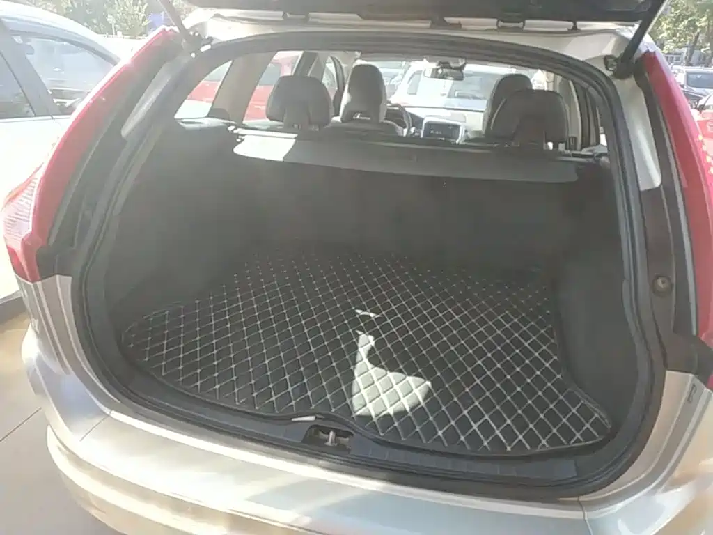 Volvo XC60 — миниатюра 19