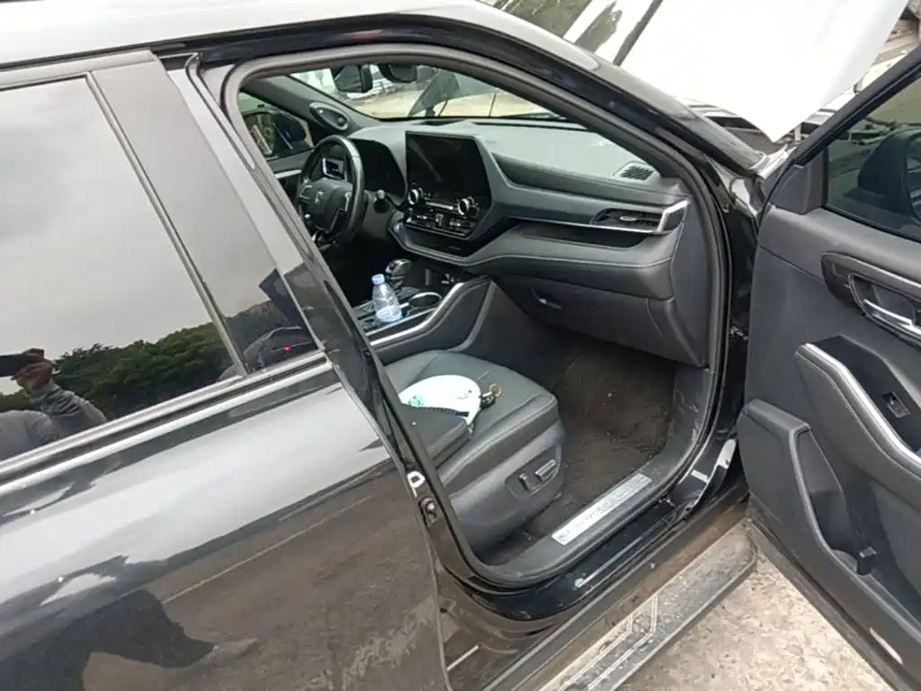 Toyota Crown Kluger — миниатюра 9