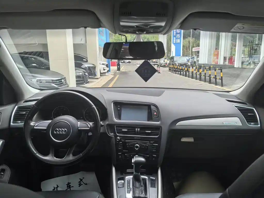 Audi Q5 — миниатюра 10