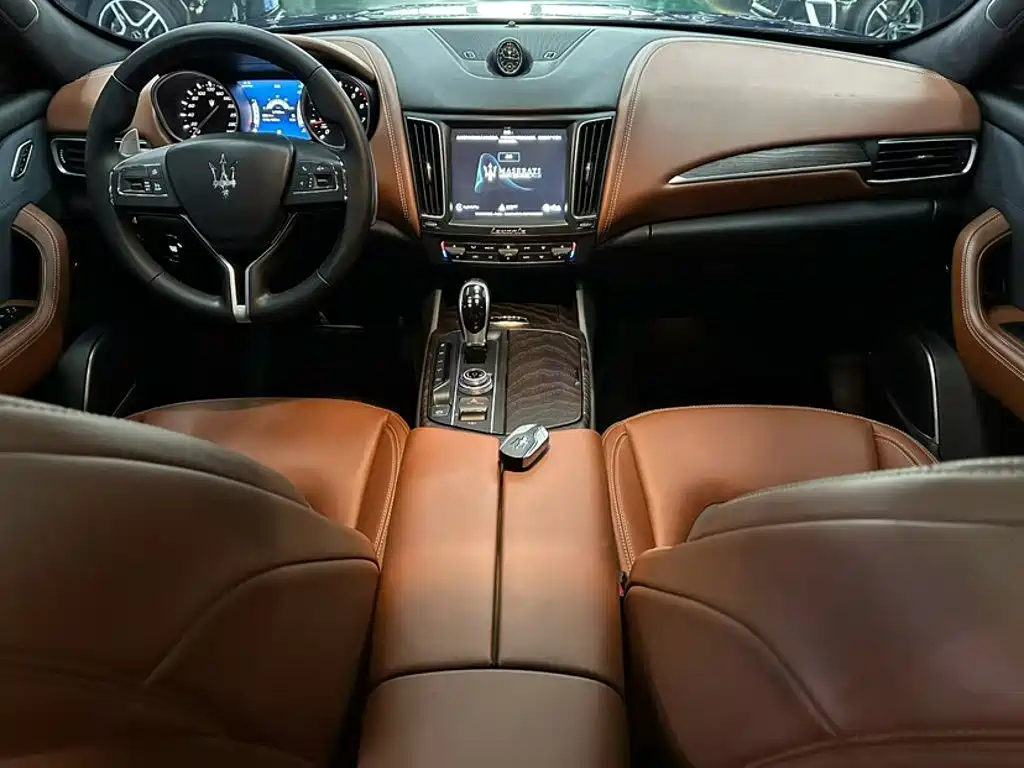 Maserati Levante — миниатюра 18