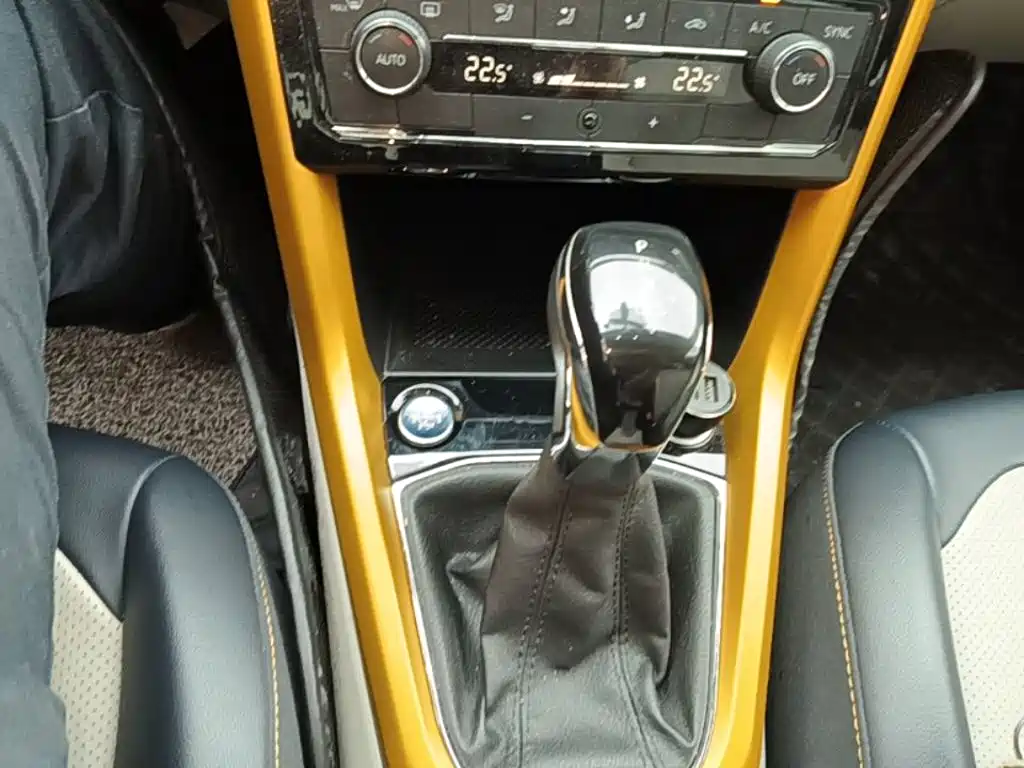 Volkswagen T-Cross — миниатюра 14