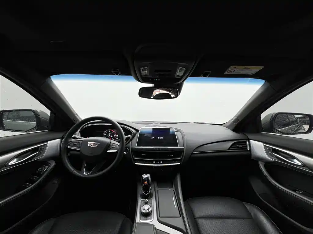 Cadillac CT5 2023 28T Luxury （ Standard ）