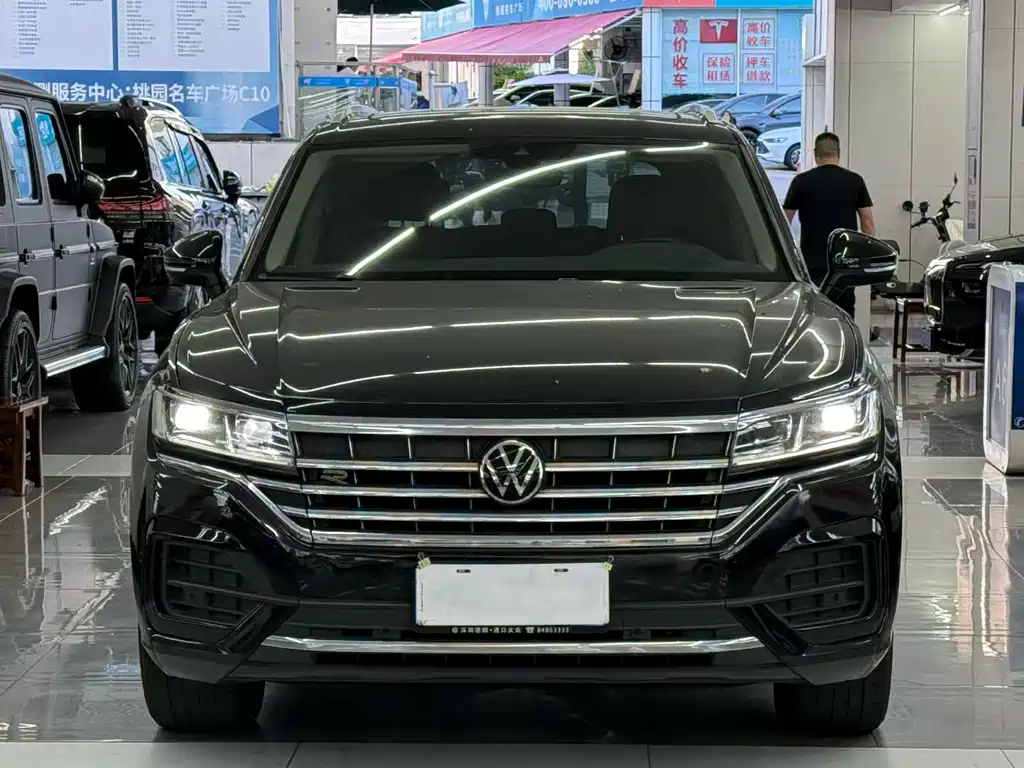 Volkswagen Touareg — миниатюра 2