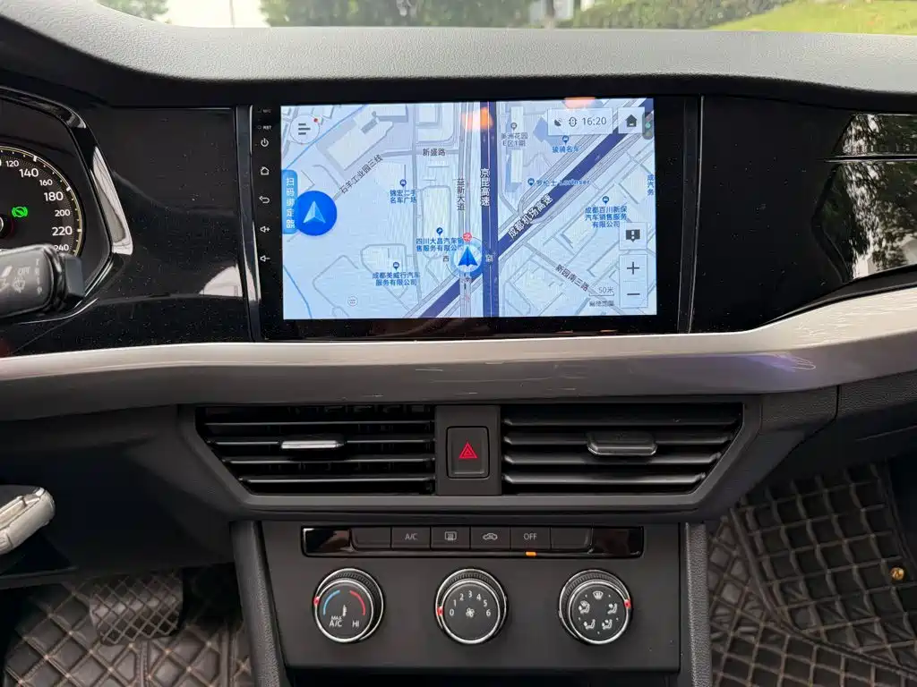 Volkswagen Bora — миниатюра 10