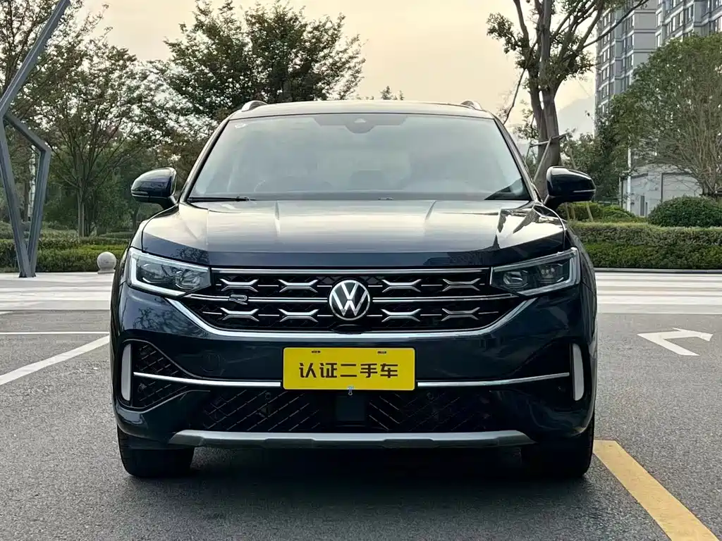Volkswagen X — миниатюра 2