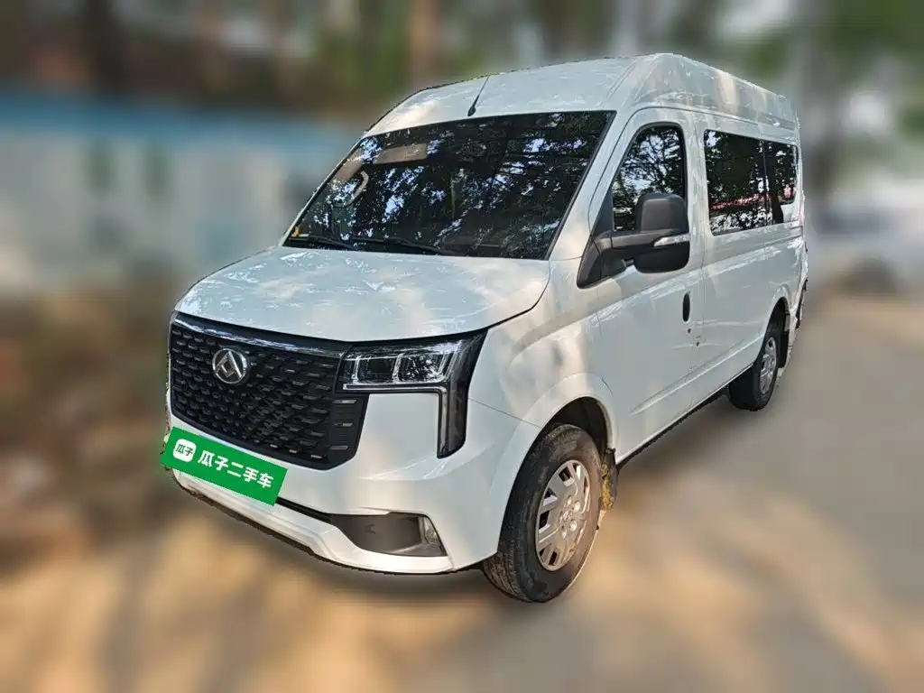 MAXUS V80