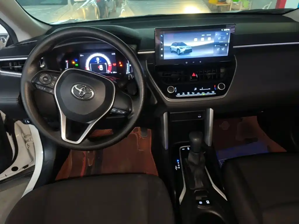 Toyota Frontlander — миниатюра 10